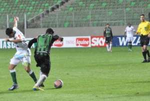 América-MG 1 x 1 Chapecoense – Artilheiro do Brasil segura Coelho