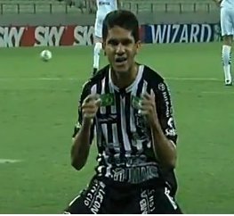 Ceará 5 x 3 Bragantino: Vozão atropela no início e depois administra o resultado