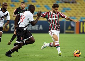 Vasco e Fluminense disputam clássico em Florianópolis