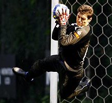 São Paulo tenta parar o Cruzeiro em Belo Horizonte