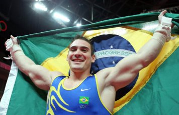 Ginástica: Técnico de Arthur Zanetti já pensa na série de 2016
