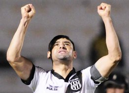 Jorginho manda recado aos secadores: “Ponte Preta não vai cair”