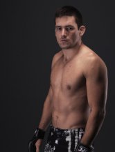 UFC: Em show de transmissão da TV Osasco, Demian Maia é derrotado em Barueri