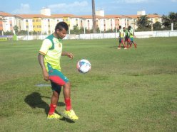 Série C: Sampaio acerta com meia de rival maranhense; Dois são dispensados