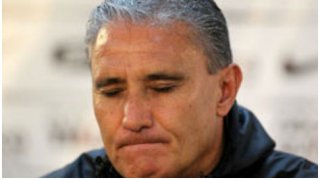 Tite descarta escalar garotos no Corinthians