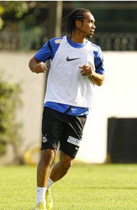 Atacante se diz confiante após 1º gol pelo Santos