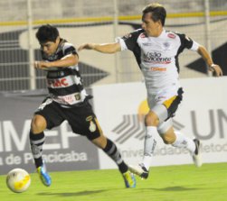 Seleção das crianças (XV contra 100) reúne masters do NhÔ Quim