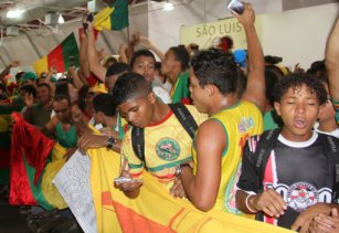 Série C: Sampaio Corrêa mantém preço dos ingressos por ‘caldeirão’