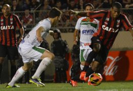 Treinador espera partida difícil e não revela time da Portuguesa