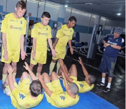 Jogadores do Santo André passam por avaliação física