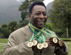 Preço de Rei: Novo livro sobre Pelé tem exemplares a R$ 5,5 mil