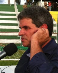 Série C: Cauteloso, técnico treina com três volantes no Luverdense