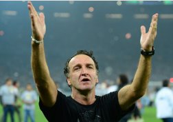 Cuca critica árbitro após derrota do Atlético-MG