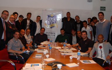 Clubes negociam com CBF adoção de pena a devedores