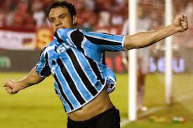 Gladiador minimiza favoritismo do Grêmio em clássico