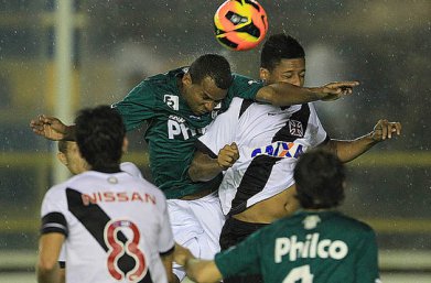 Vasco 0 x 2 Goiás – Trem Bala se afunda, enquanto, Goiás sonha com G4!