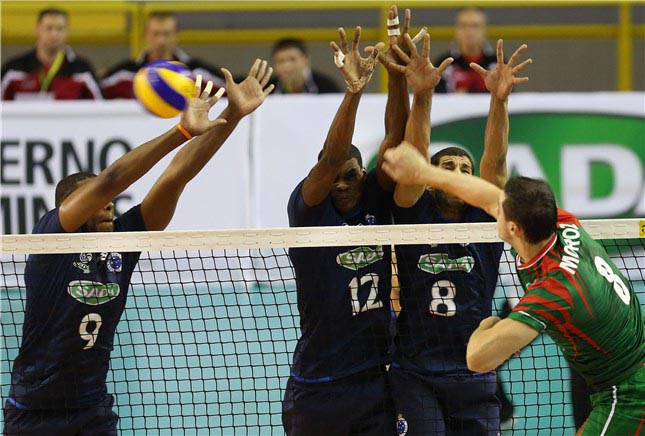 Vôlei: Cruzeiro cai, mas avança no Mundial de Clubes