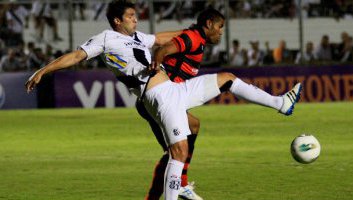 Zagueiro ignora desgaste na Ponte e quer resultados nas duas competições