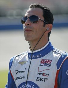 Velocidade: Helinho larga na frente do rival na última etapa da Indy