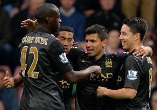 INGLÊS: Com dois de Agüero, Manchester City vence fora de casa