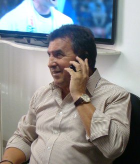 Estevam Soares elogia atitude da diretoria corintiana em manter técnico Tite