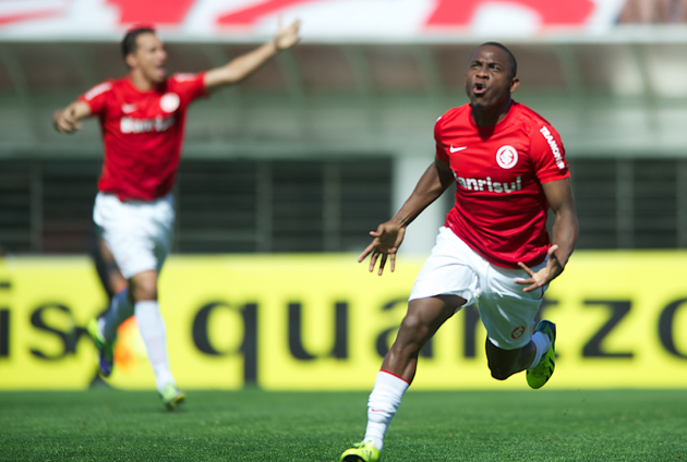 BRASILEIRÃO: Cruzeiro perde, mas G4 não muda. São Paulo vence e Goiás encosta