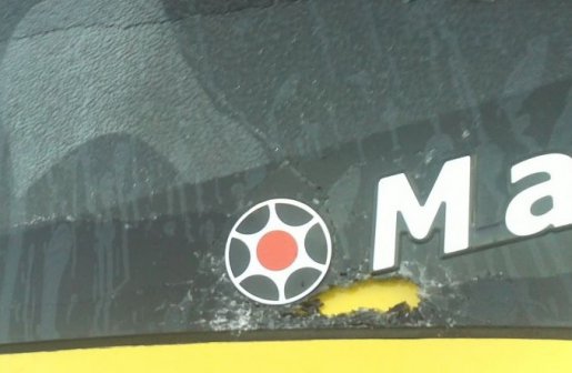 Série C: Ônibus do Vila Nova é recebido com pedras em Campina Grande