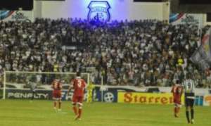 SÉRIE C: Treze-PB vence o Vila Nova-GO na base das pedradas e na raça