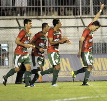 Portuguesa 1 x 1 Vitória - Não fosse o ataque 'caolho' do Vitória... 3 0002048120144 img