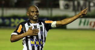 Série D:  Artilheiro é perdoado pela torcida do Tupi e deve ficar para  2014