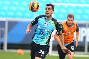 Copa do Brasil: Zagueiro deve voltar ao Grêmio, mas Werley vira dúvida