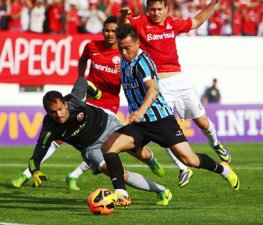 Silvio Gumiero: Futebol diminuto, tensão grandiosa