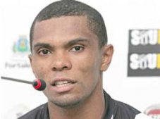 Série C: Ex-Guarani é liberado para defender o Santa Cruz na fase final