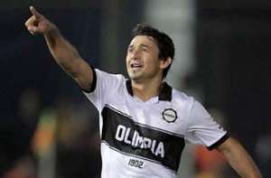 Corinthians demonstra interesse por destaque da Libertadores e mais dois