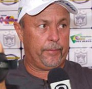 Pedro Manta comemora acerto com clube pernambucano e foca Estadual