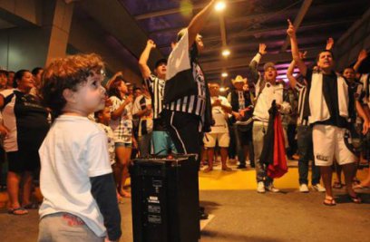 Série D: Torcida invade aeroporto para incentivar o Botafogo-PB