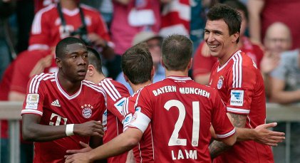 ALEMÃO: Bayern vence de virada e segue em primeiro