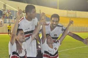 Betim x Santa Cruz - Enfim, times iniciam briga pelo acesso na Série C