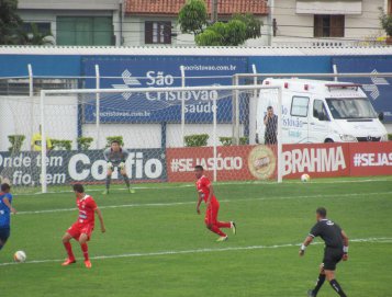 São Caetano 0 x 1 Grêmio Osasco – Insistência garante vaga na semifinal