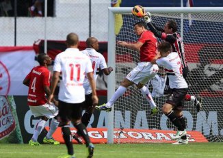 Internacional 2 x 3 São Paulo – E a reação continua!