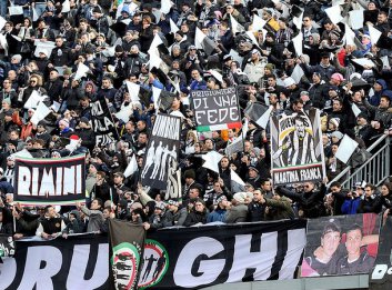 Italiano: Juventus é punida por ofensa contra torcedores do Napoli