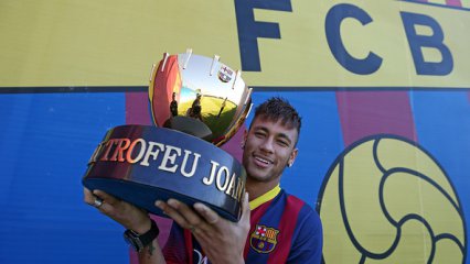 Neymar e mais dois brasileiros disputam prêmio da Fifa de melhores do ano