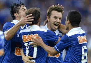 Título definido e briga por Libertadores esquenta. Chances Brasileirão!