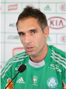 Série B: ‘Atingimos o 1º objetivo, mas falta o título’, diz Prass