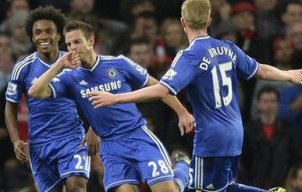 INGLÊS: Chelsea, com gols portugueses, vence Arsenal e avança na Copa da Liga