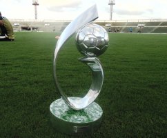 Série D: Após mal entendido, Botafogo-PB devolve taça à FPF