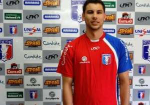 Série B: Zagueiro do Guaratinguetá aposta no fator casa para vencer vice-líder