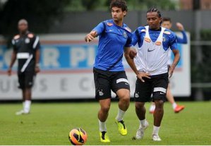 Dupla que era do São Paulo será titular no Santos no domingo