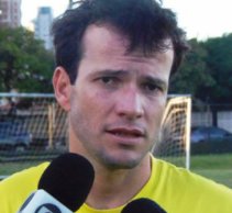 Suspenso, Daniel Paulista promete ficar na torcida pelo ABC em clássico potiguar