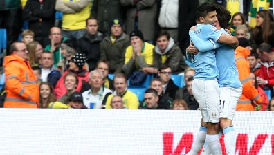 INGLÊS: Stoke empata com gol de goleiro e Manchester City goleia